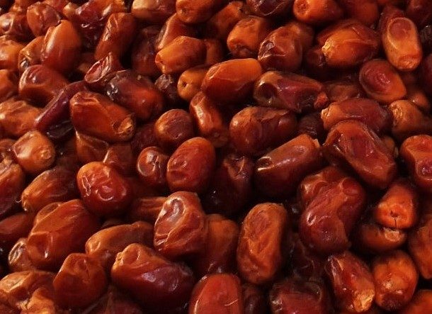 Aseel Pitted Dates Industrial